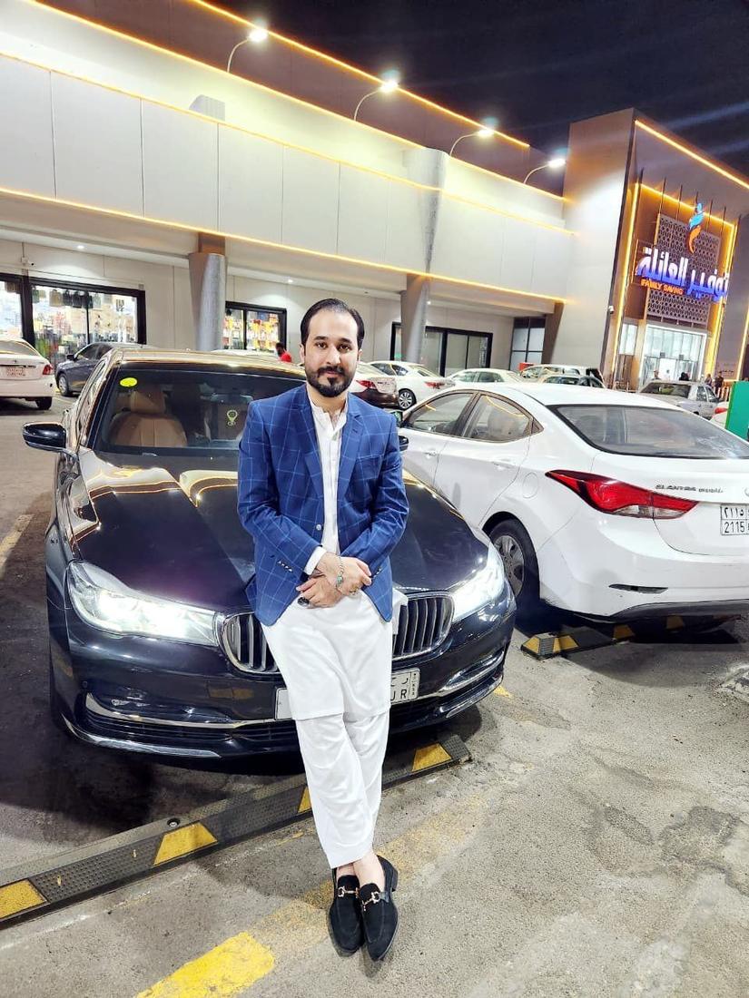 Signing in Saudi Arabia — 6 of 6